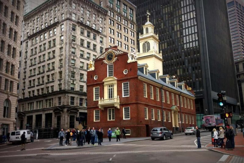 Boston: Top 10 Freedom Trail & 'Cheers' Guided Walking Tour - An Overview of the Tour Experience