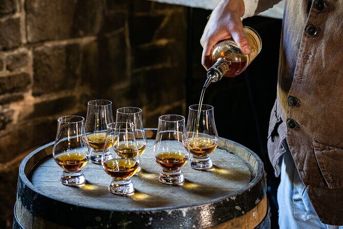Bourbon & Blood: A Tennessee Whiskey History & Tasting Experience - Key Points