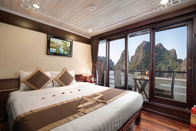 BOUTIQUE CRUISES Halong Bay 2 Days,1 Night Tour: Swimming,Caving, and Kayaking - What Makes This Tour Stand Out?