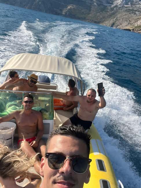 Bra: Adriatic Boat Tour with Vruja Bay and Brela Stone - Key Points