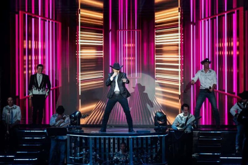 Branson: Clay Cooper's Country Express Show Tickets - Key Points