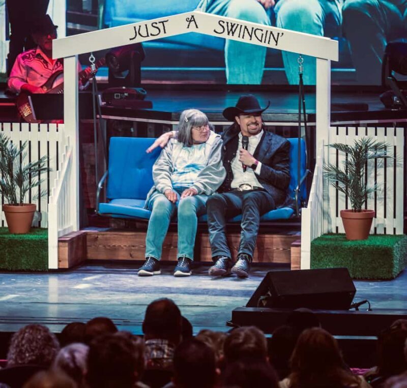 Branson: Clay Cooper's Country Express Show Tickets - A Detailed Look at the Experience