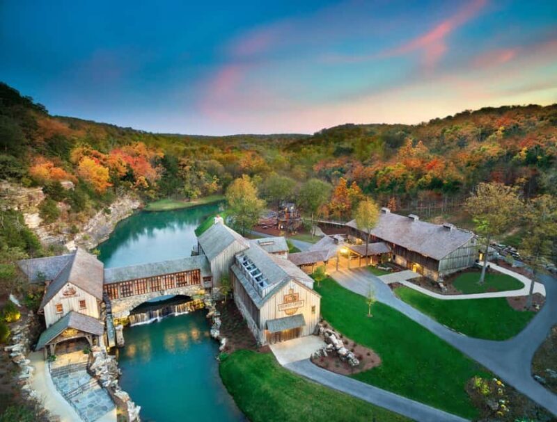 Branson: Dogwood Canyon Nature Park - Unique Attractions: Treehouse and Gristmill