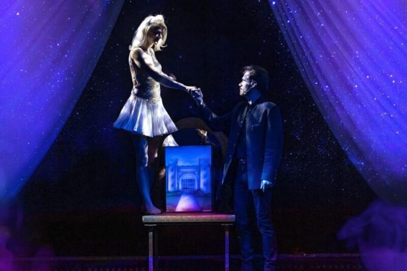 Branson: Escape Reality Magic Dinner Show - Key Points