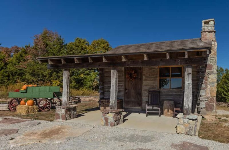 Branson: Table Rock Lake and Baird Mountain Jeep Tour - Key Points