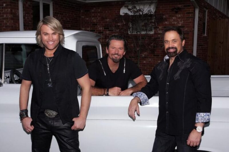 Branson: The Texas Tenors Concert Admission Ticket - The Experience from a Practical Perspective