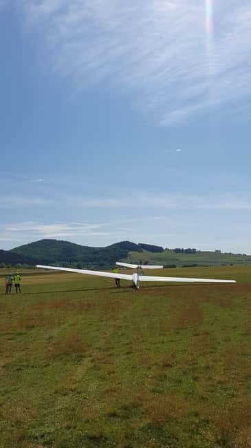 Brasov: Glider Flight Experience at Sanpetru Airfield - What to Expect Upon Arrival
