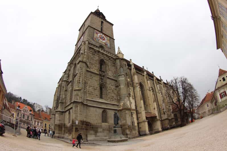 Brasov: Guided City Walking Tour with Wine - The Views and Photo Spots