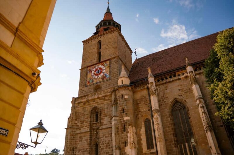 Brasov: Guided Walking Tour with Professional Photos - Key Points