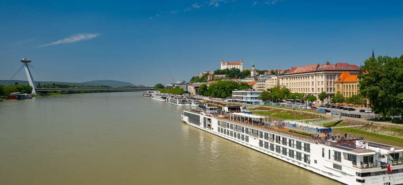Bratislava: Cruise - Devín Castle Round Trip - Key Points