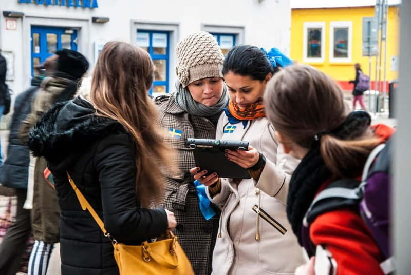 Bratislava: iPad Treasure Hunt with local guide - Frequently Asked Questions