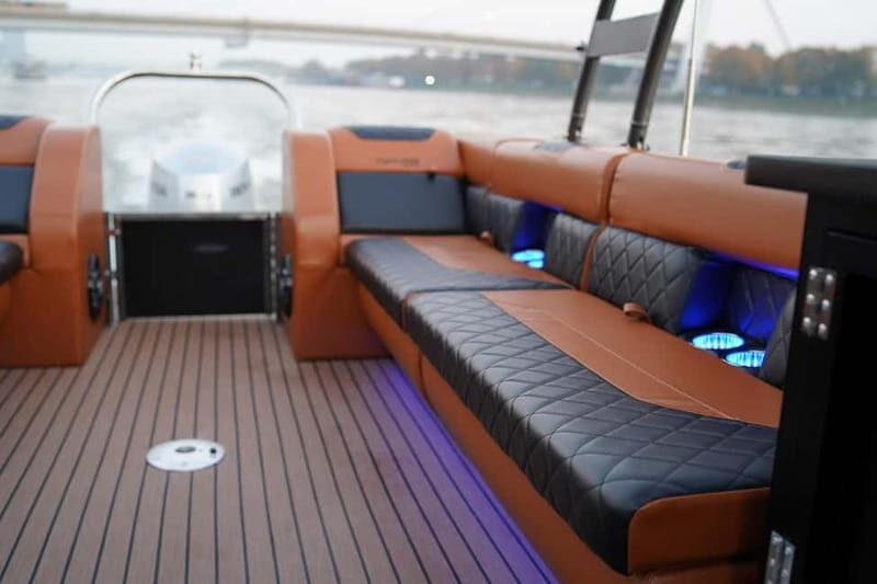 Bratislava: Private Danube River Cruise with Drinks - Practical Details and Considerations