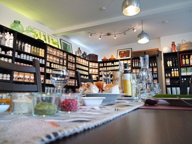 Braunschweig: Guided Walking Tour with Food Tastings - Who Will Love This Tour?