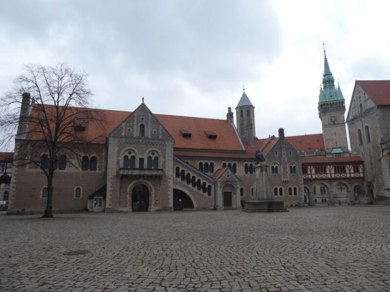 Braunschweig: Private City Walking Tour with Certified Guide - Who Will Love This Tour?