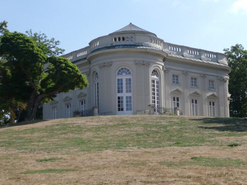 Braunschweig: Private City Walking Tour with Certified Guide - FAQ