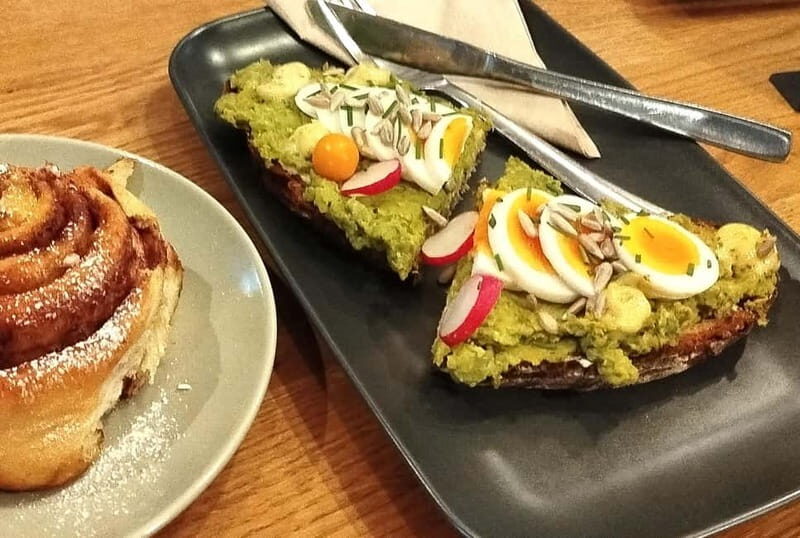 Bremen: Culinary Old Town Tour  with unique locations - FAQ