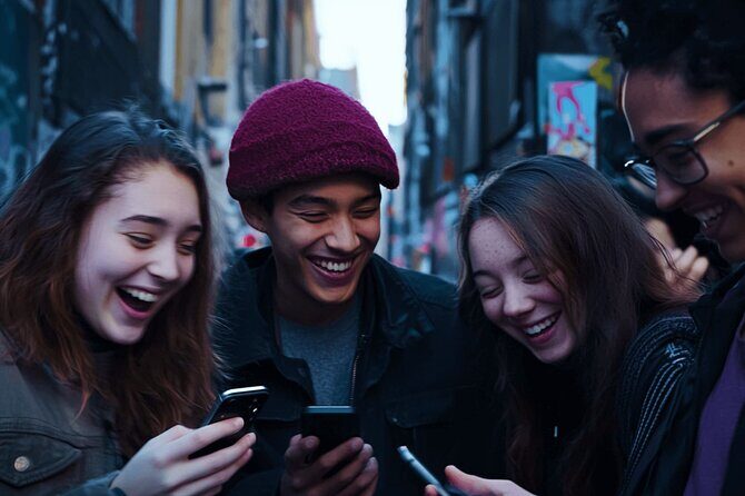 Bremen Interactive City Tour - Bremen Town Musicians: A Playful Icon