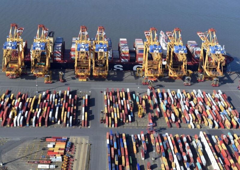 Bremerhaven: Harbor Bus Tour - FAQs