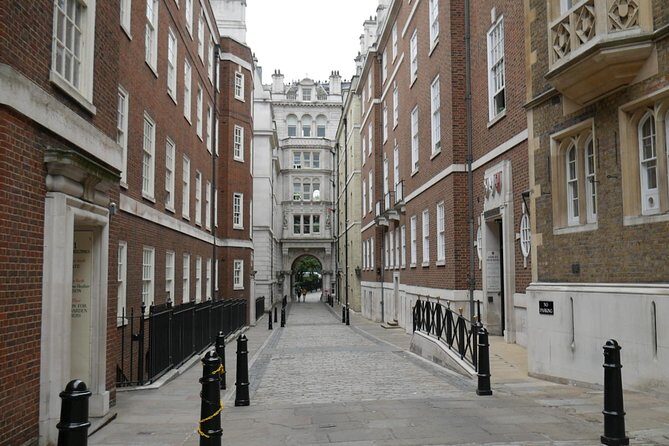 Bridget Jones Walking Tour of Locations - Frequently Asked Questions