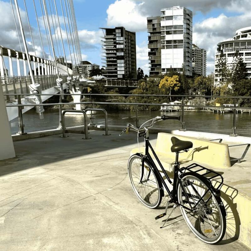 Brisbane Bike Tour with a local | Small group | Easy ride - A Closer Look at the Brisbane Bike Tour