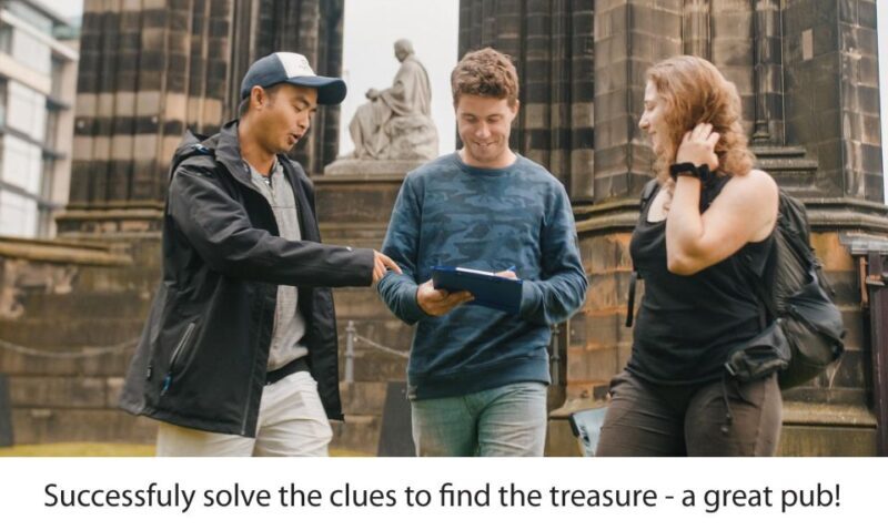 Bristol: Fun Puzzle Treasure Hunt to a Pub! + Team Racing! - Exploring the Experience