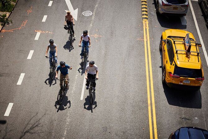 Broadway Bike Tour with Authentic Dutch Bikes! - FAQ