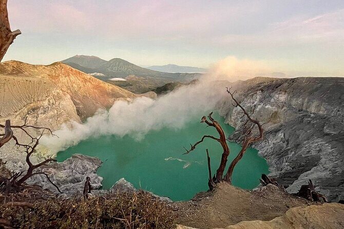 Bromo-Ijen Private Multi-Day Tour from Surabaya and Banyuwangi - An In-Depth Look at the Bromo-Ijen Private Multi-Day Tour