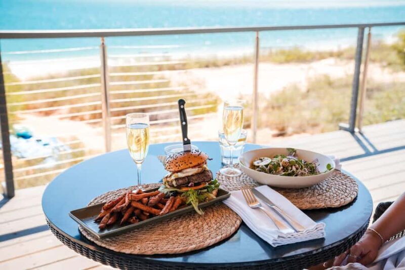 Broome: Edgar Ranges, Eco Beach & Lunch Helicopter tour - Key Points