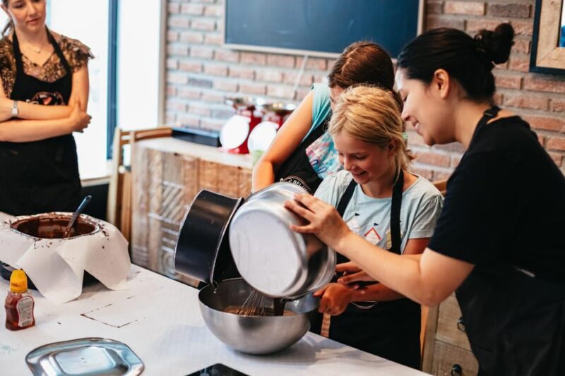 Bruges: Belgian Praline and Mendiants Chocolate Workshop - FAQ