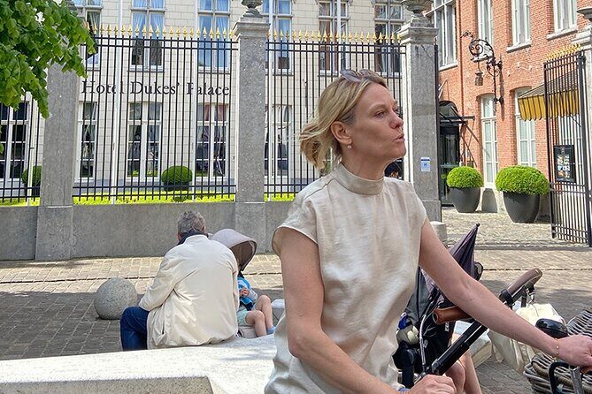 Bruges, Guided Retro Biketour: Highlights and Hidden Gems - Who Should Book This Tour?