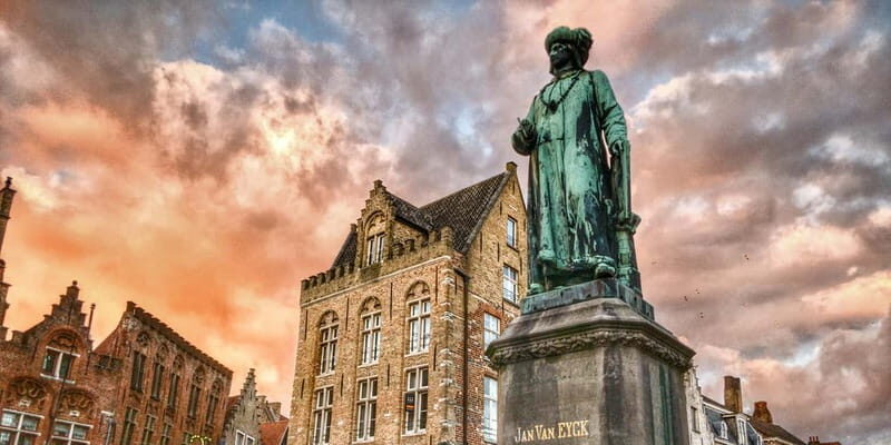 Bruges: Nightly Tales and Untold History Walking Tour - The Itinerary: A Close Look at the Stops