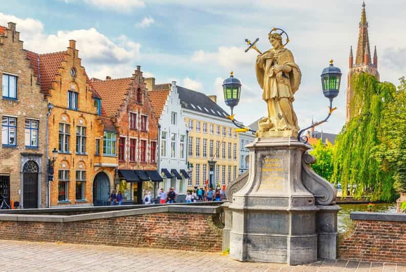 Bruges Unveiled: A Private Full-Day Tour from Brussels - The Value of Guided Tours in Bruges