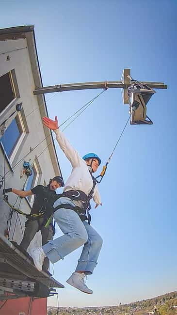 Brühl: Dare the FreeJump from the TurmX Tower (near Cologne) - Brühl: Dare the FreeJump from the TurmX Tower (near Cologne)