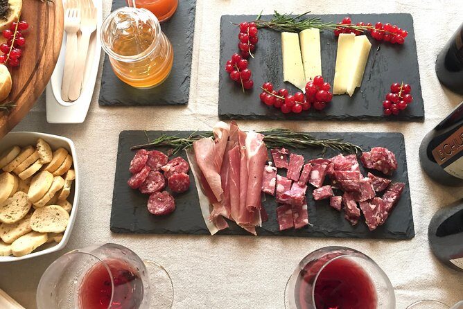 Brunello di Montalcino Wine Tasting with Tuscan appetizer in ancient residence - The Sum Up: Who Is This Experience Best For?