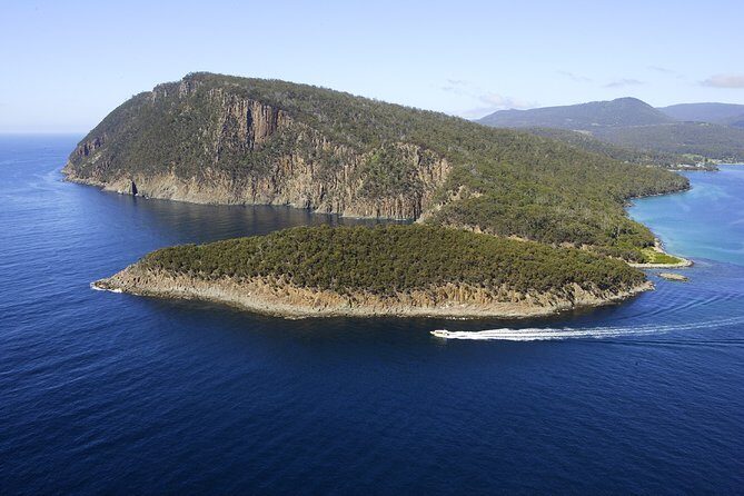 Bruny Island Wilderness Cruise from Adventure Bay, Bruny Island - The Itinerary Breakdown