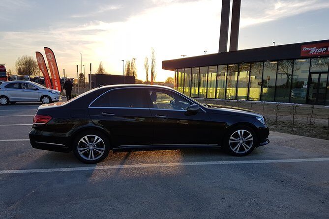 Brussels Airport Transfer (BRU)  to or from Brussels (Sedan) - The Experience of a Brussels Airport Transfer with ChronoNavette