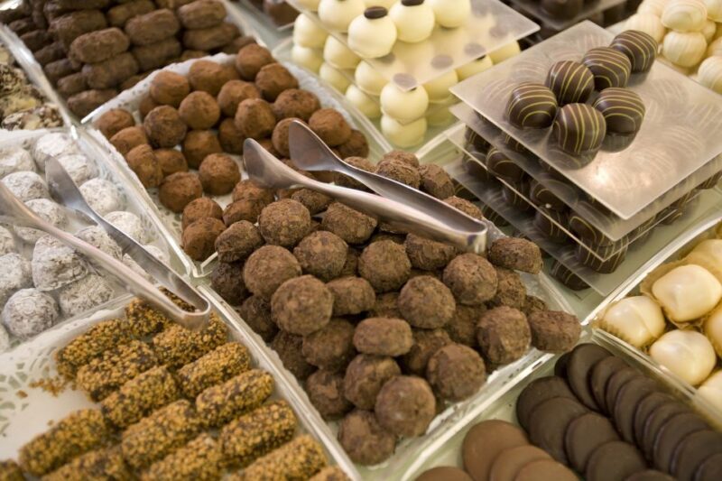 Brussels: Belgian Chocolate, Beer, and Fries Tasting Tour - A Closer Look at the Tour