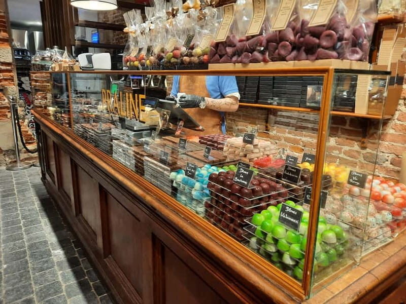 Brussels: discovering Belgian chocolate - Key Points