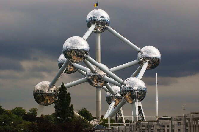 Brussels Highlights Walking and Bus Tour w/ Waffle - The Sum Up