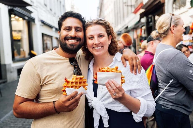 Brussels: Historical Tour with Chocolate & Waffle Tasting - The Guide & Personal Touch