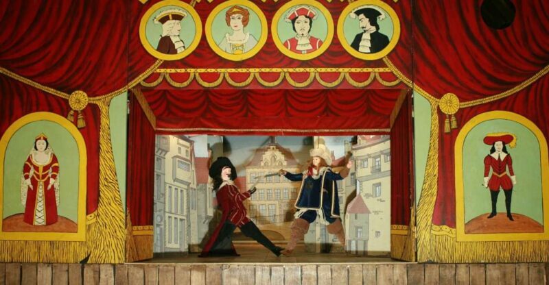 Brussels: Private Tour of Theatre Toone with Snacks and Beer - The Food and Drink: A Taste of Brussels