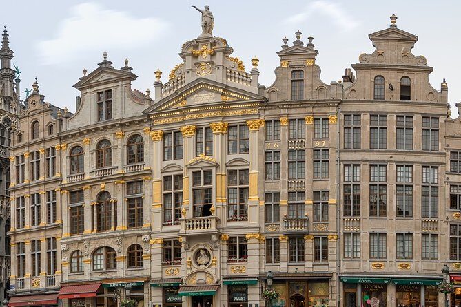 Brussels Private Walking Tour With A Professional Guide - The Itinerary: A Closer Look