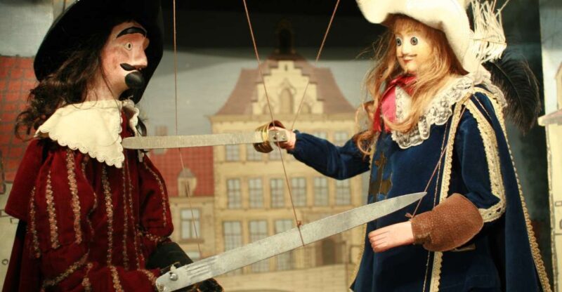Brussels: The Three Musketeers Private Puppet Show - An In-Depth Look at the Experience