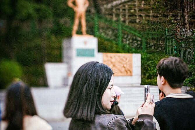Buam dong Walking Tour Art, History and Parasite in Seoul - A Deep Dive into the Buam-dong Walking Tour