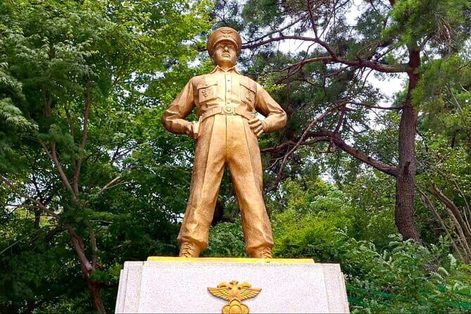 Buam dong Walking Tour Art, History and Parasite in Seoul - Who Is This Tour Best For?