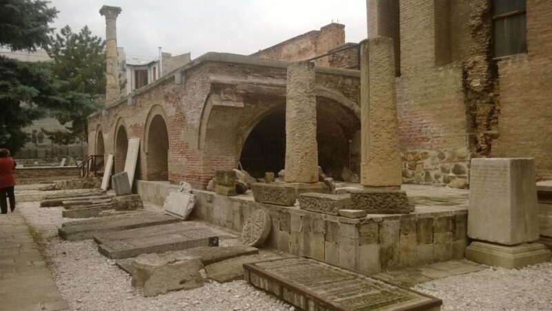 Bucharest: 2-Hour City Highlights Bike Tour - Key Points