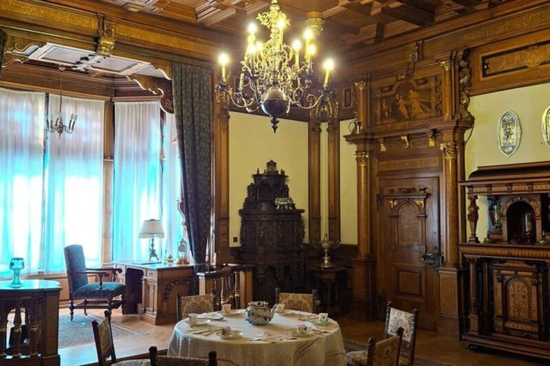 Bucharest: 3 Castles Day Trip Dracula, Peles & "Wednesday" - A Day in the Life: What to Expect on This Castle Tour
