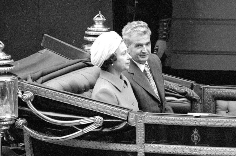 Bucharest Communism: From Lenin to Ceausescu - A Detailed Look at the Tour Experience