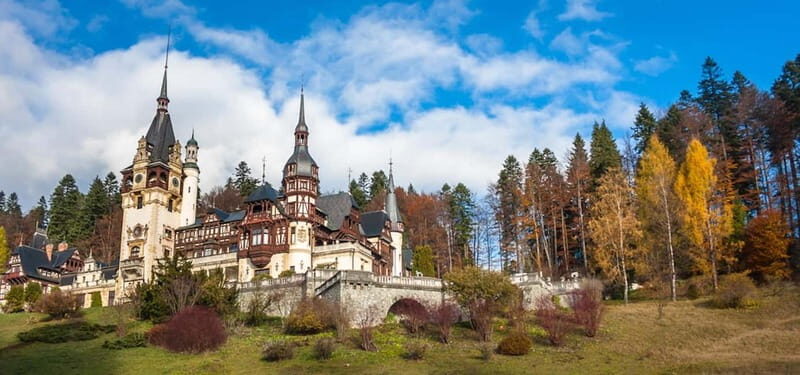 Bucharest: Dracula's Castle, Pele Castle & Braov Day Trip - Who Will Love This Tour?