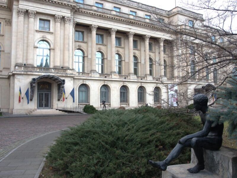 Bucharest in a nutshell - half day private walking tour - Who Will Love This Experience?